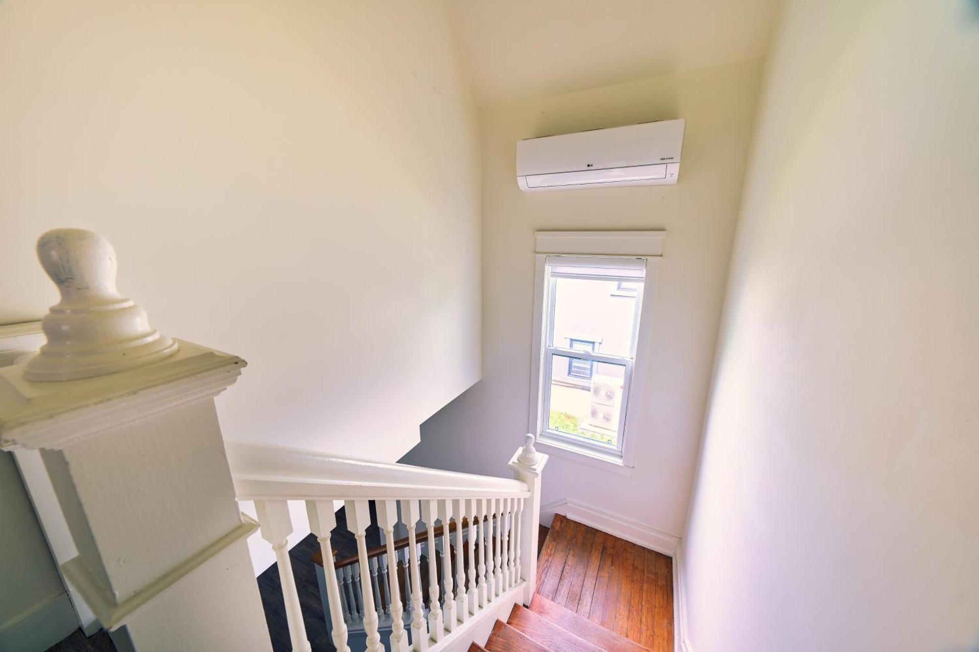 The Long Beach Resort - Beachfront Cottages & Townhouse Suites Wainfleet Bagian luar foto