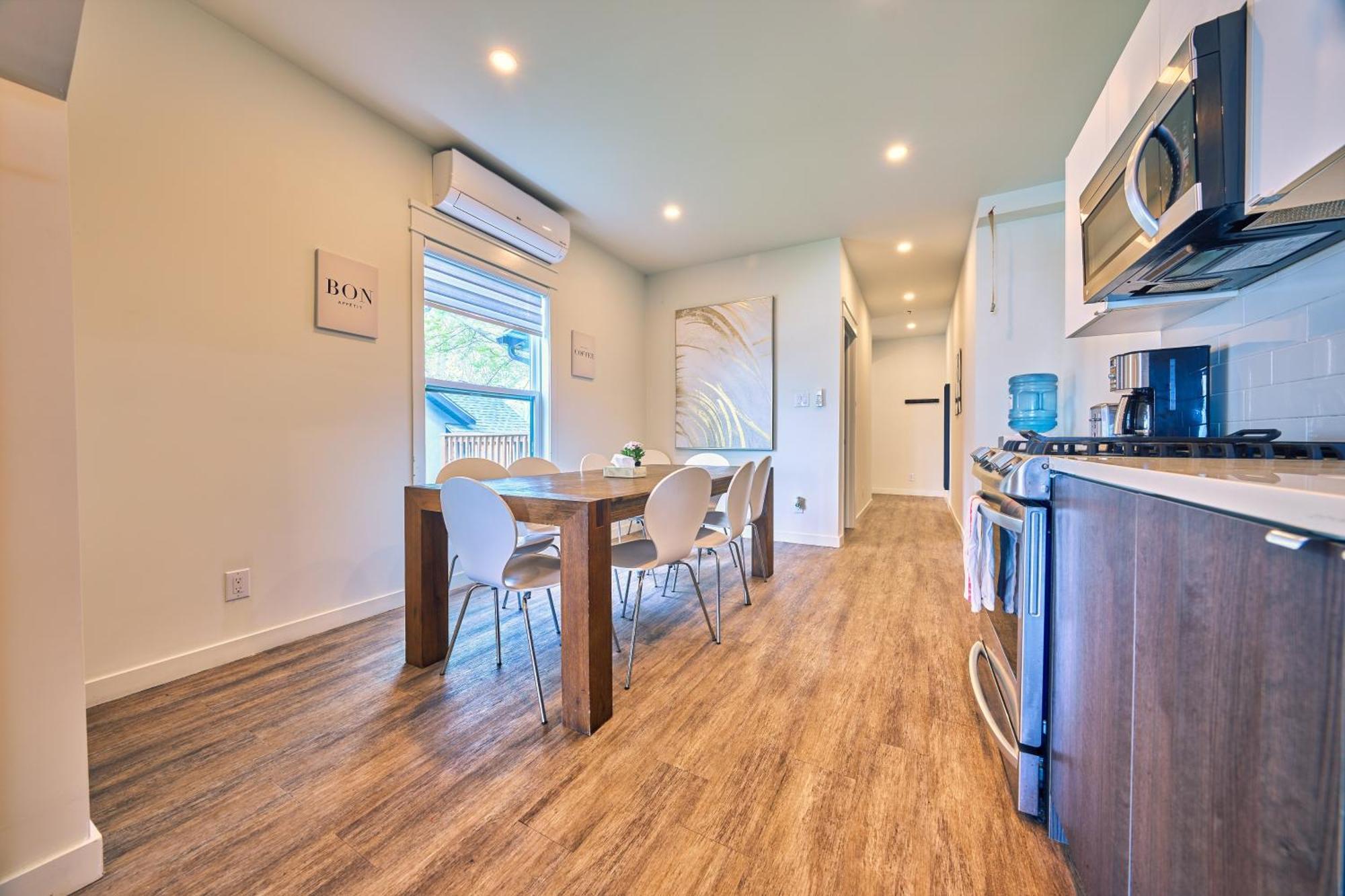 The Long Beach Resort - Beachfront Cottages & Townhouse Suites Wainfleet Bagian luar foto