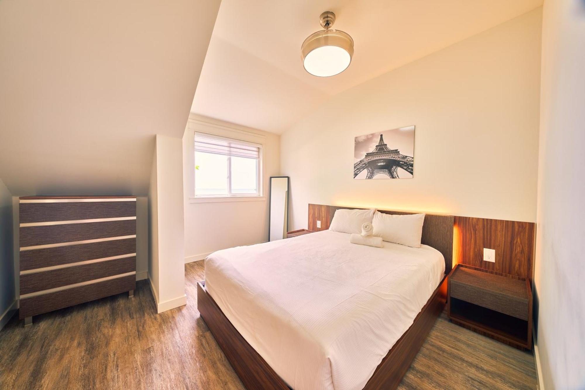 The Long Beach Resort - Beachfront Cottages & Townhouse Suites Wainfleet Bagian luar foto